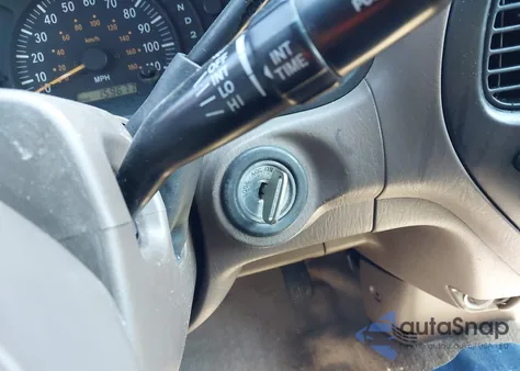 2000 Toyota Tundra Sr5 V8 из США, поврежденный, VIN 5TBRT3418YS009727